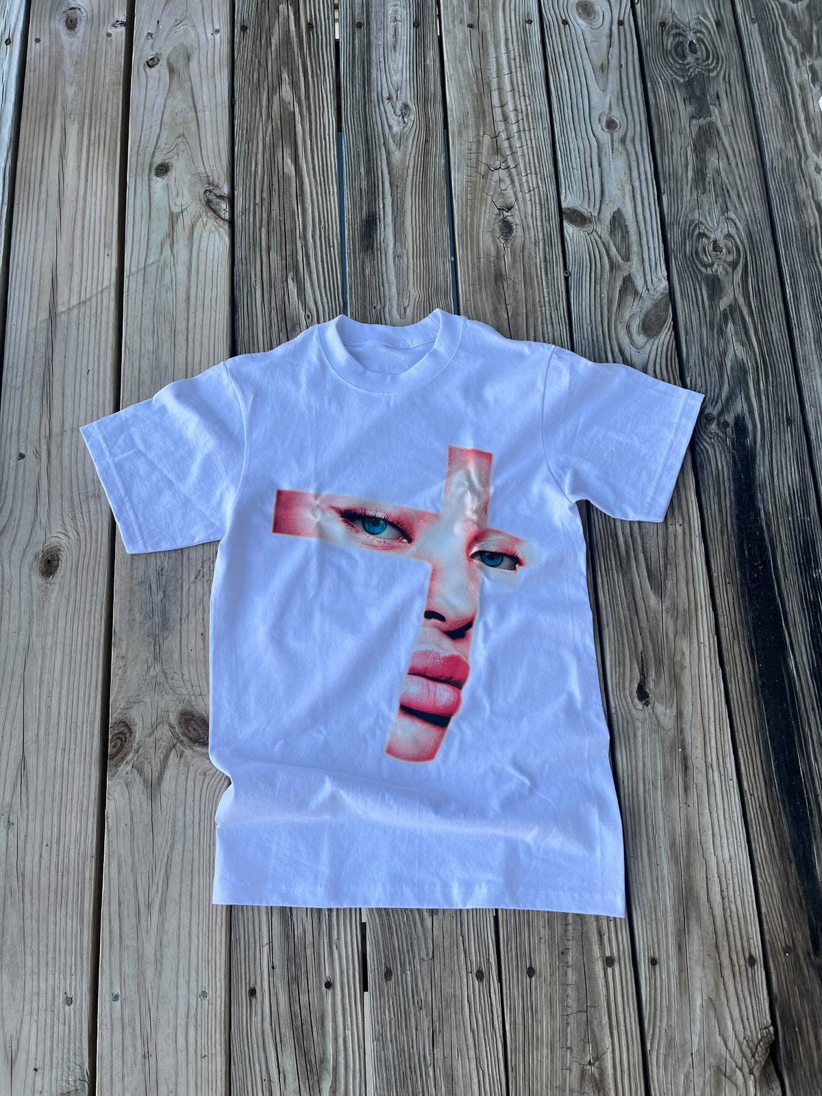 Forever Flexn “Ocean Eyes” Tee